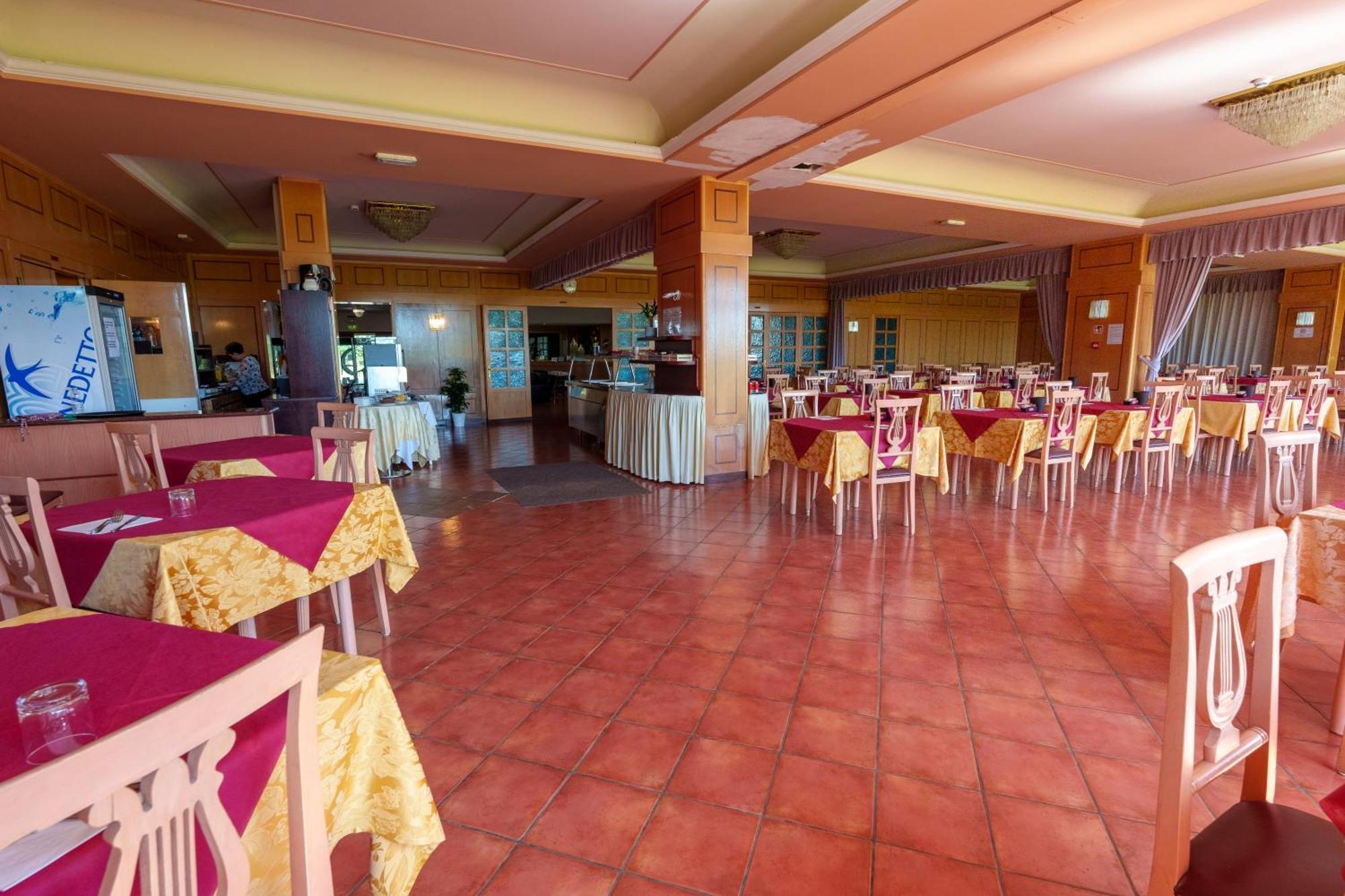 Hotel Villa Strassoldo "Ex Attianese Hotel Restaurant" Cervignano del Friuli Extérieur photo